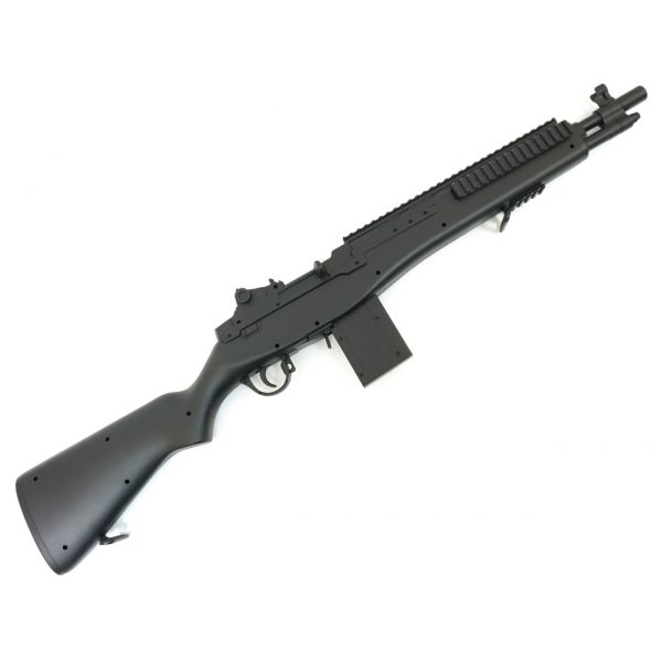Страйкбольная винтовка Cybergun M14 Military Rail Spring (160700)